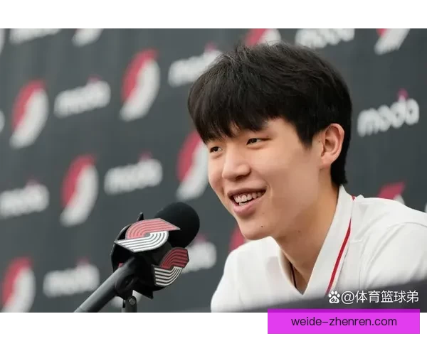 斯普利特盛赞杨瀚森进步显著 高位分球与组织能力大有提升