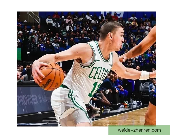 布朗：防守挡拆失误篮板被压制导致黄蜂获胜